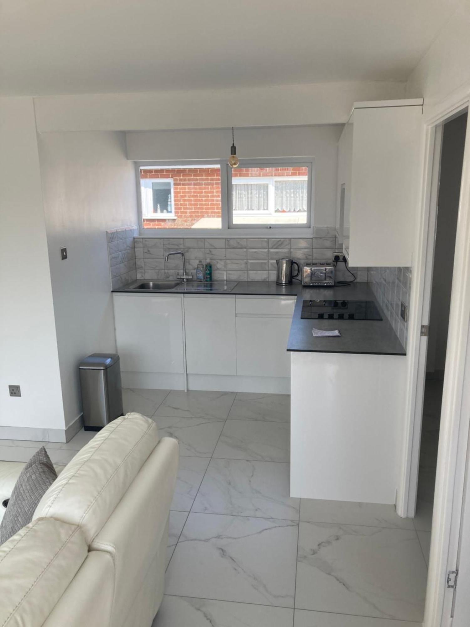 2 Bed Chalet Romney Sands Greatstone Kültér fotó